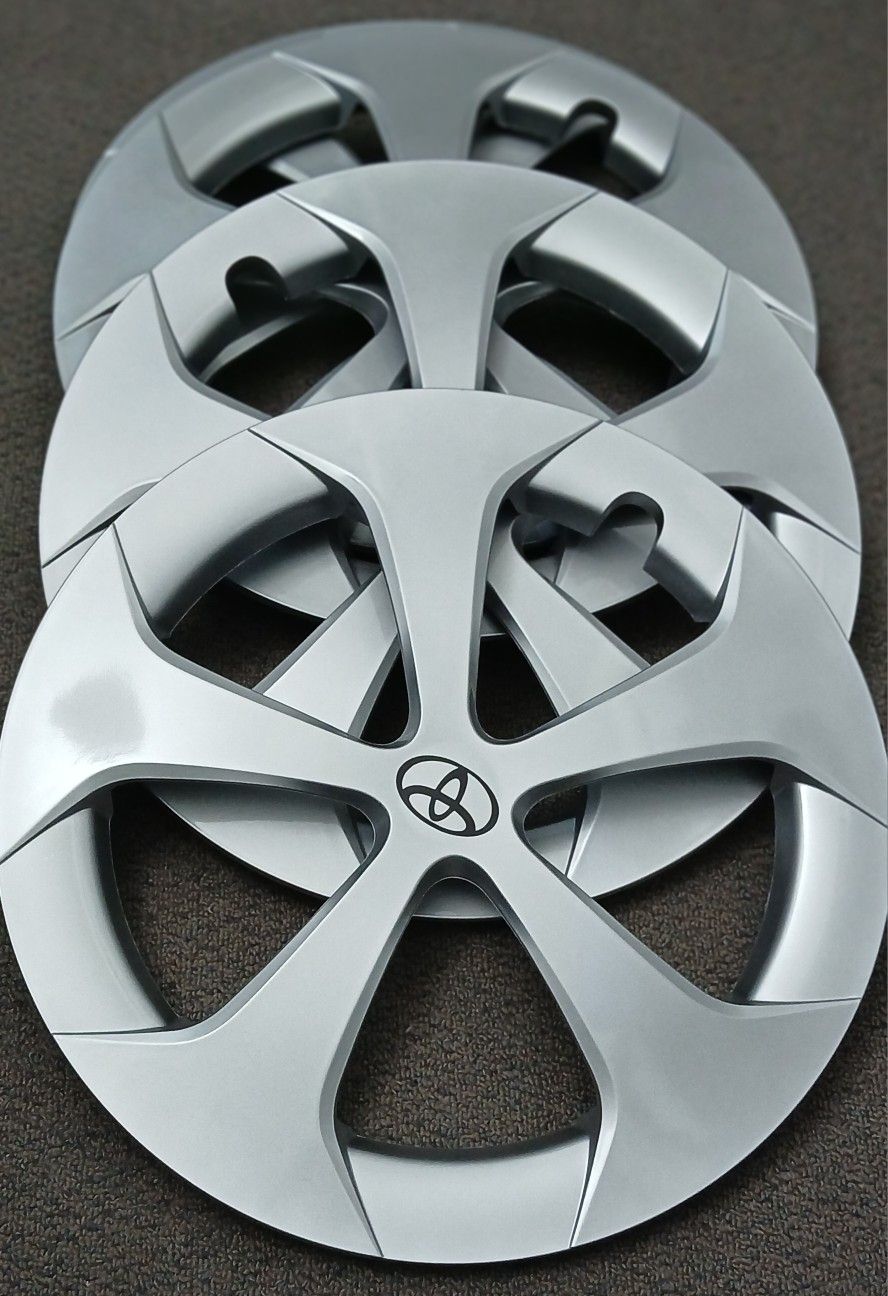 4 NEW Toyota 15" PRIUS HUBCAPS (4) WHEEL COVER Fits other cars: Yaris Corrolla Tercel Scion