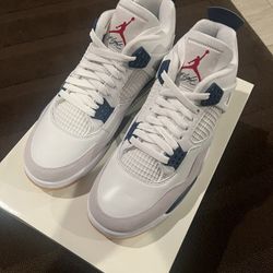 Jordan 4 Retro SB Navy