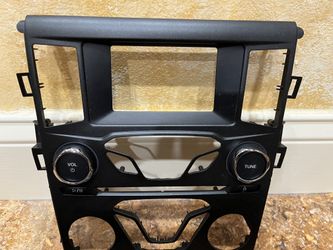 🏎️ 2019 Ford Contour Factory Radio 🛞