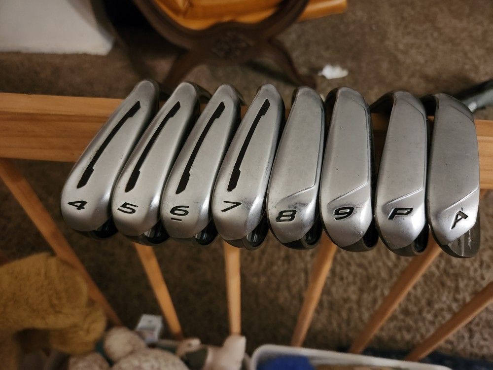 ๐๏ธ TaylorMade SpeedBladeZ Irons 4iโAW โ Graphite Shafts โ Super Forgiving