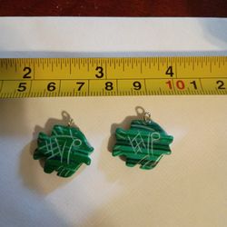 Set Of ¾in X ¾in Hand Carved Tumbled Malachite Fish 