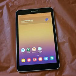LIKE NEW SAMSUNG GALAXY TAB A 8" 16GB WIFI ONLY , PERFECT  CONDITION WORKING  GREAT,  YOUTUBE READY GAMES ROBLOX TIKTOK  READY  NO LOCKS 