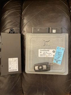 2009 BMW 328xi Engine computer ignition key ECM ECU DME CAS (contact info removed) E90 PCM 