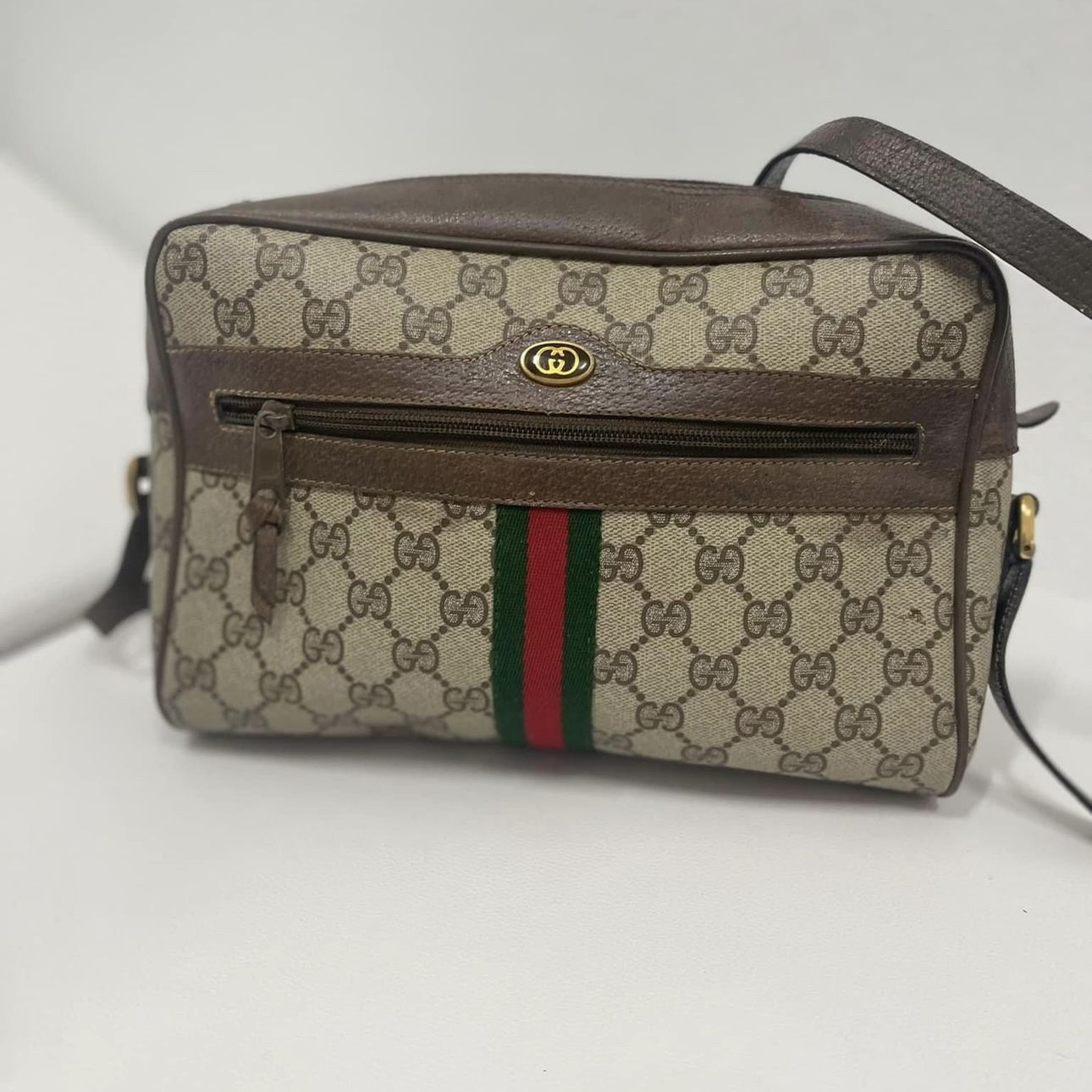 used Gucci handbag