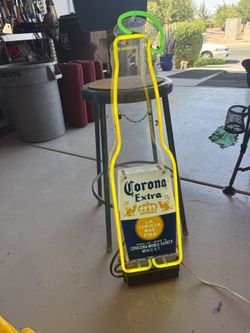 CORONA, EXTRA LIME BOTTLE