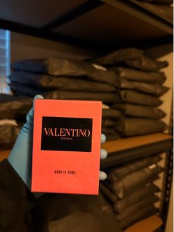 Valentino Donna born in Roma 100 ml