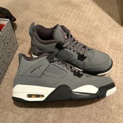 Jordan 4 Retro Cool Grey