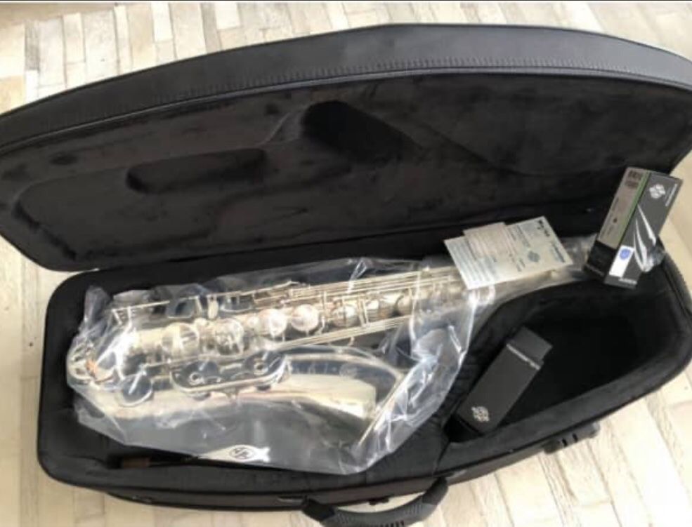Saxophone Tenor Silver Plated