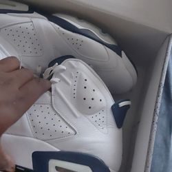 Jordan 6 Midnight Navy Size 15