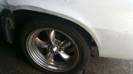 275/40/17 tire set federal