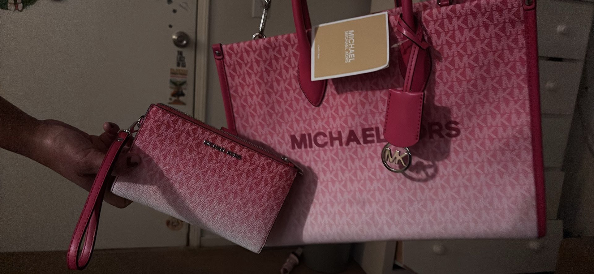 Michael Kors Matching Bag And Wallet 
