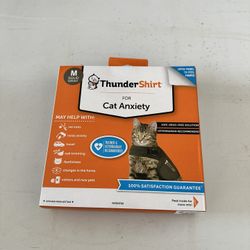 Cat Thunder shirt Size M