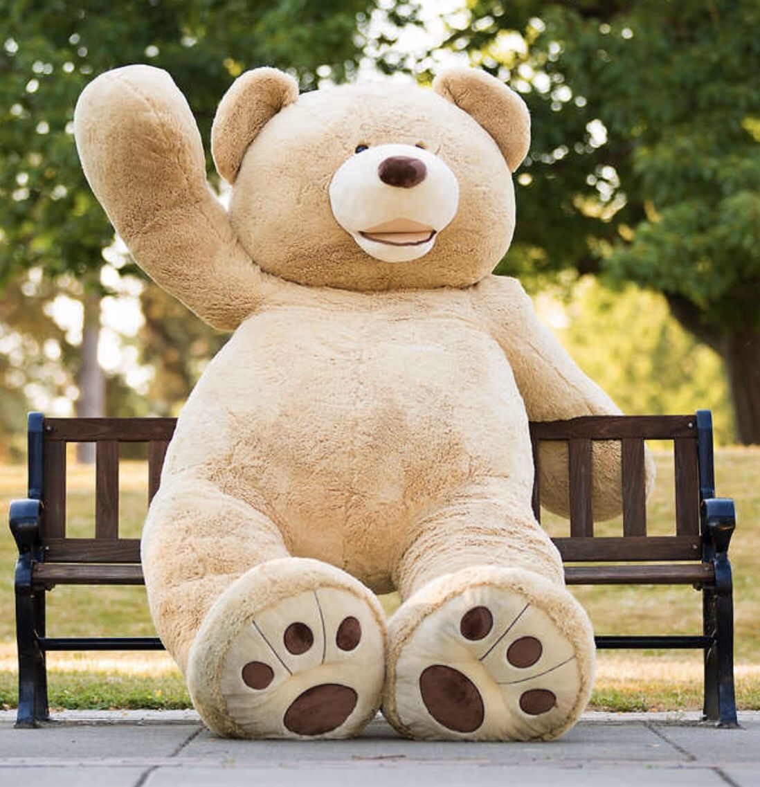 STUFFED TEDDY BEAR 6 FT