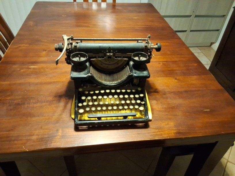Typewriter
