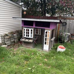 Reinforced playhouse free