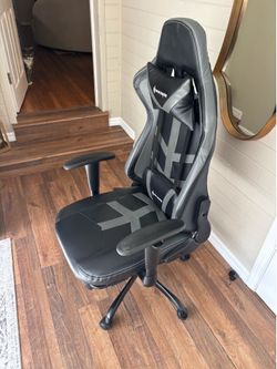 Gaming chair