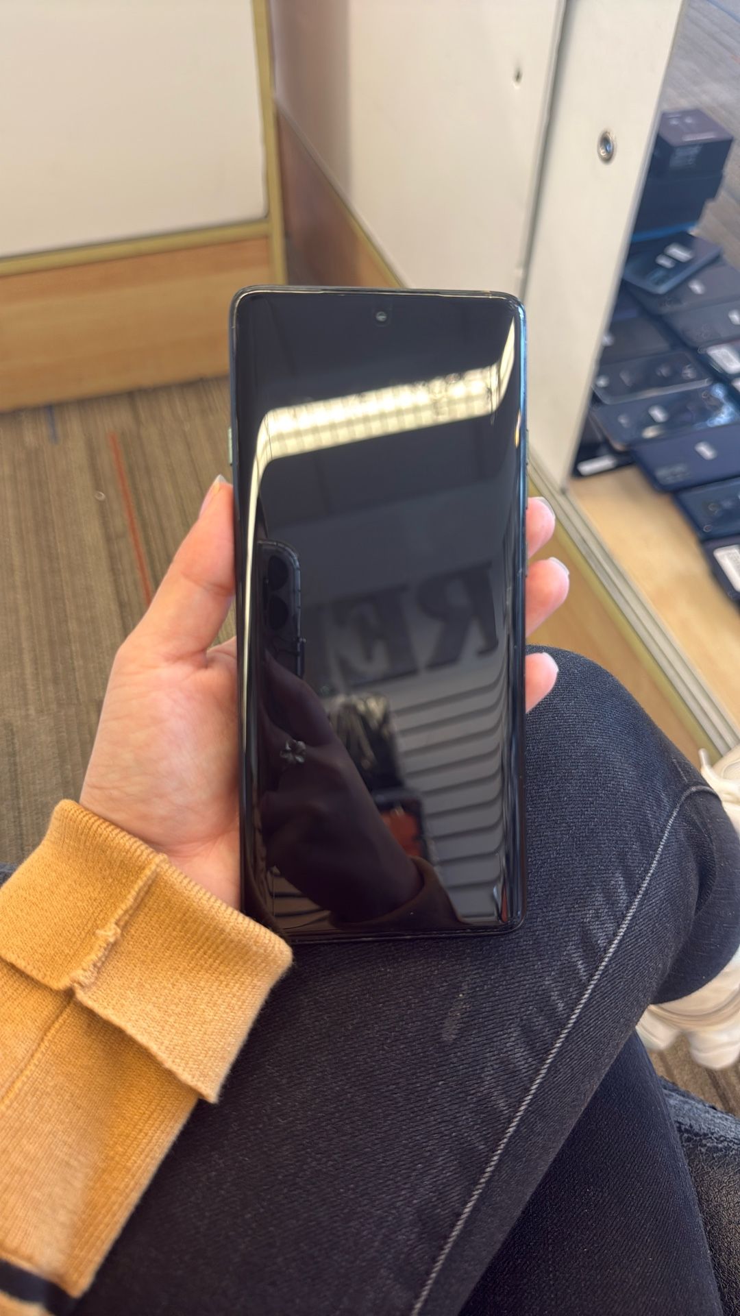 Moto Edge 2025✅