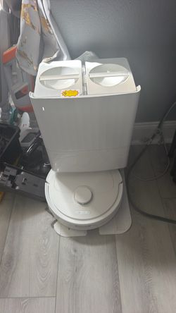 Robot vacuum &mop