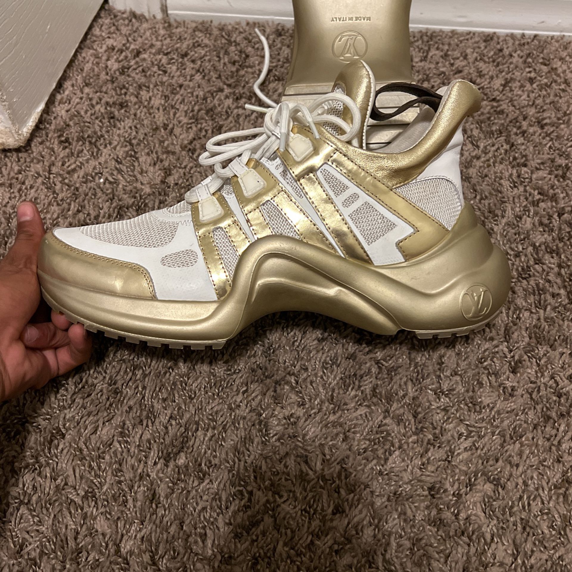 Gold ARCHLIGHT Louis Vuitton Sneakers