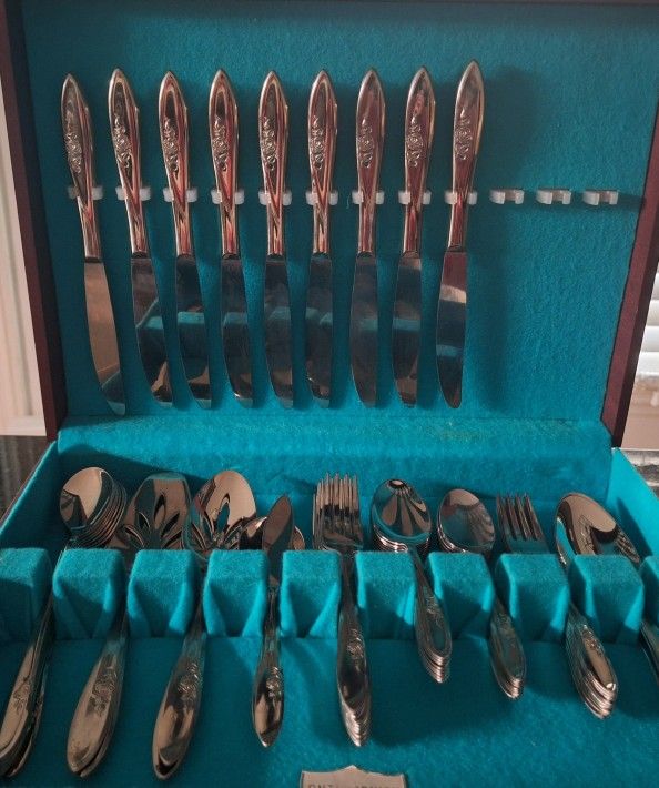 Stainless Flatware Gorham Stegorcraft Line Roselle Pattern 61 pieces