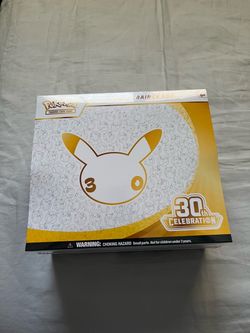 Pokemon 30th Anniversary ETB Near Mint New