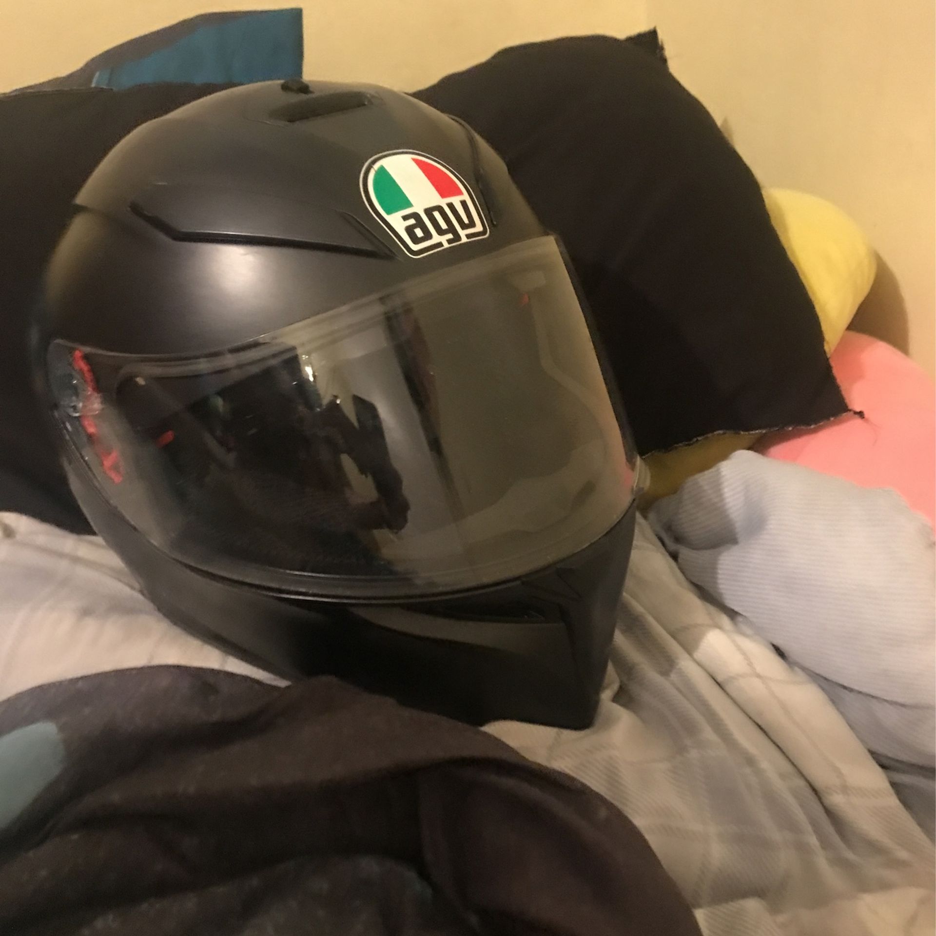 AGV 0T43S Helmet