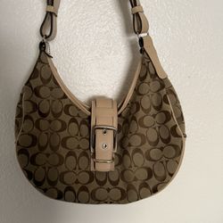 Coach Shoulder Bag 