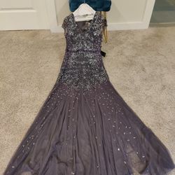 Adrianna Papell Evening Gown-6P