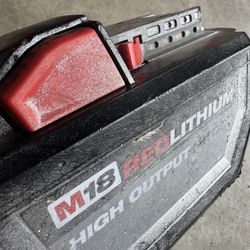 12.0 Milwaukee Battery