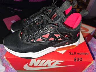 Women's name brand shoes
