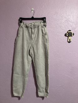 Cinched Zara jeans