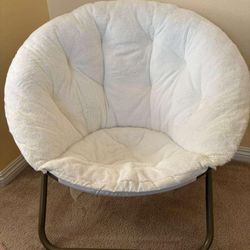 Comfy White Folding Chair