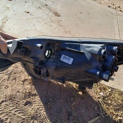 17-19 Nissan Versa Note Headlight RH