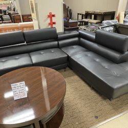 Black Contemporary Sectional Sofa (New In Box)