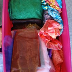 Fashion Fabric & Notions