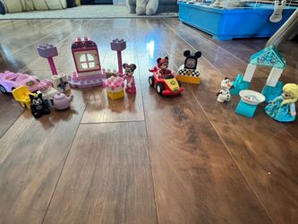 Set of 3 Disney Duplo Sets