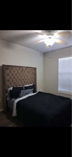 Queen bed