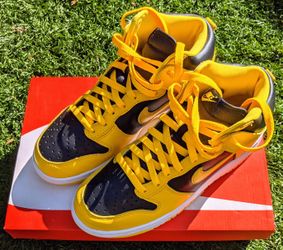 Like New Nike Dunk High Black Varsity Maize SP 'Iowa' Size 8