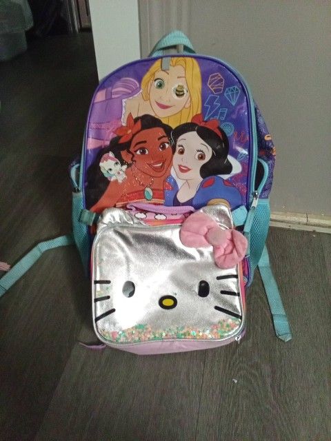 Disney Princess, Hello Kitty!!!