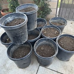 Free Dirt-15 Gal Containers