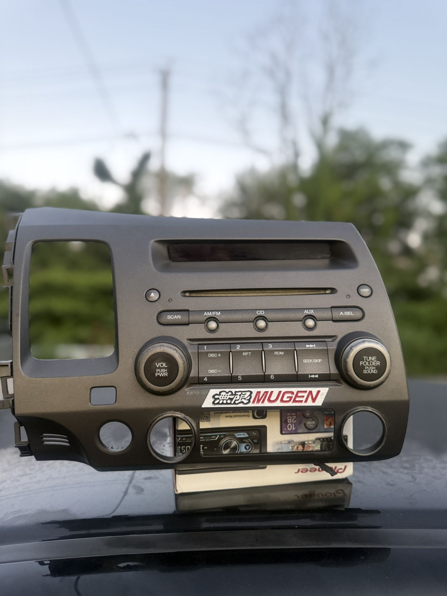 8th Gen Civic Stock Radio 