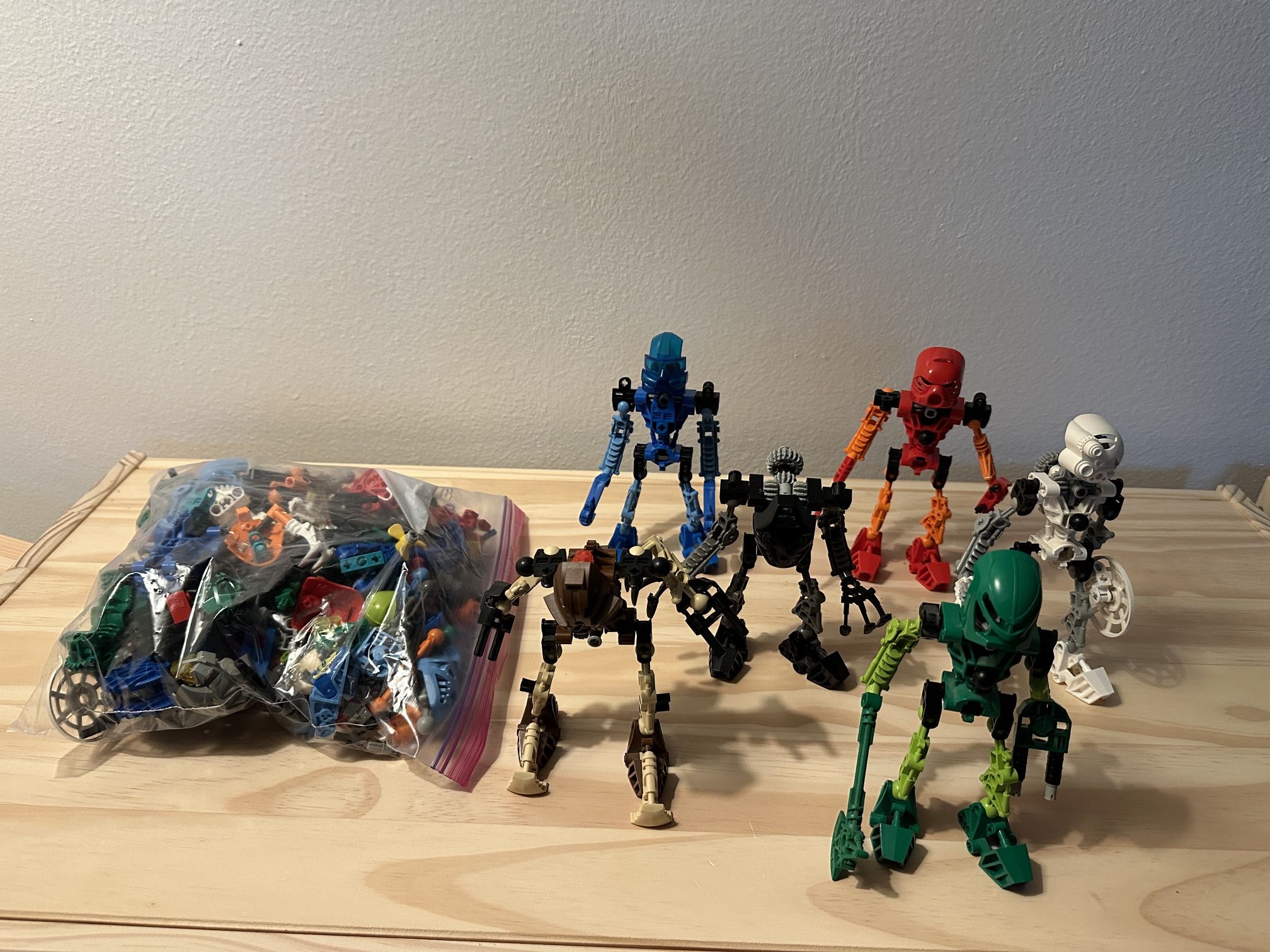 Original Bionicles Full Set Plus Bag Of Parts