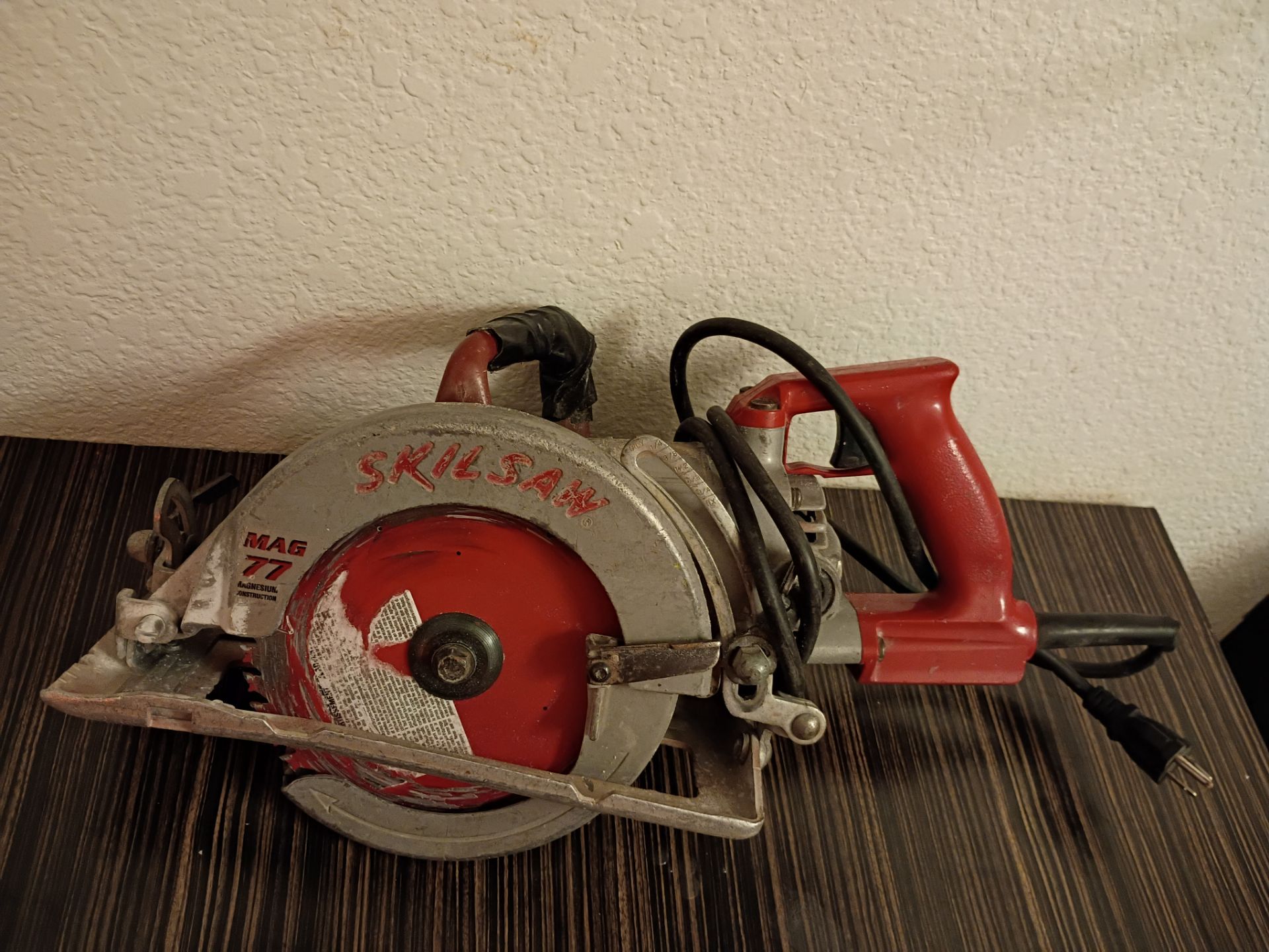 Skill saw MAG 77