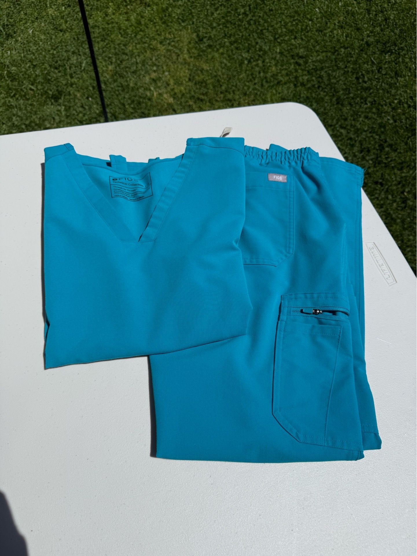 Figs Scrubs set