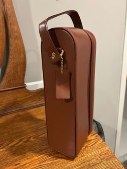 Executive Gift Shoppe leather wine carrier