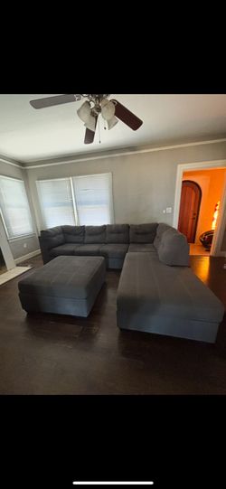 GREY SECTIONAL Couch For Sale! $400 OBO
