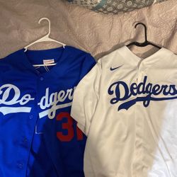 Jerseys 