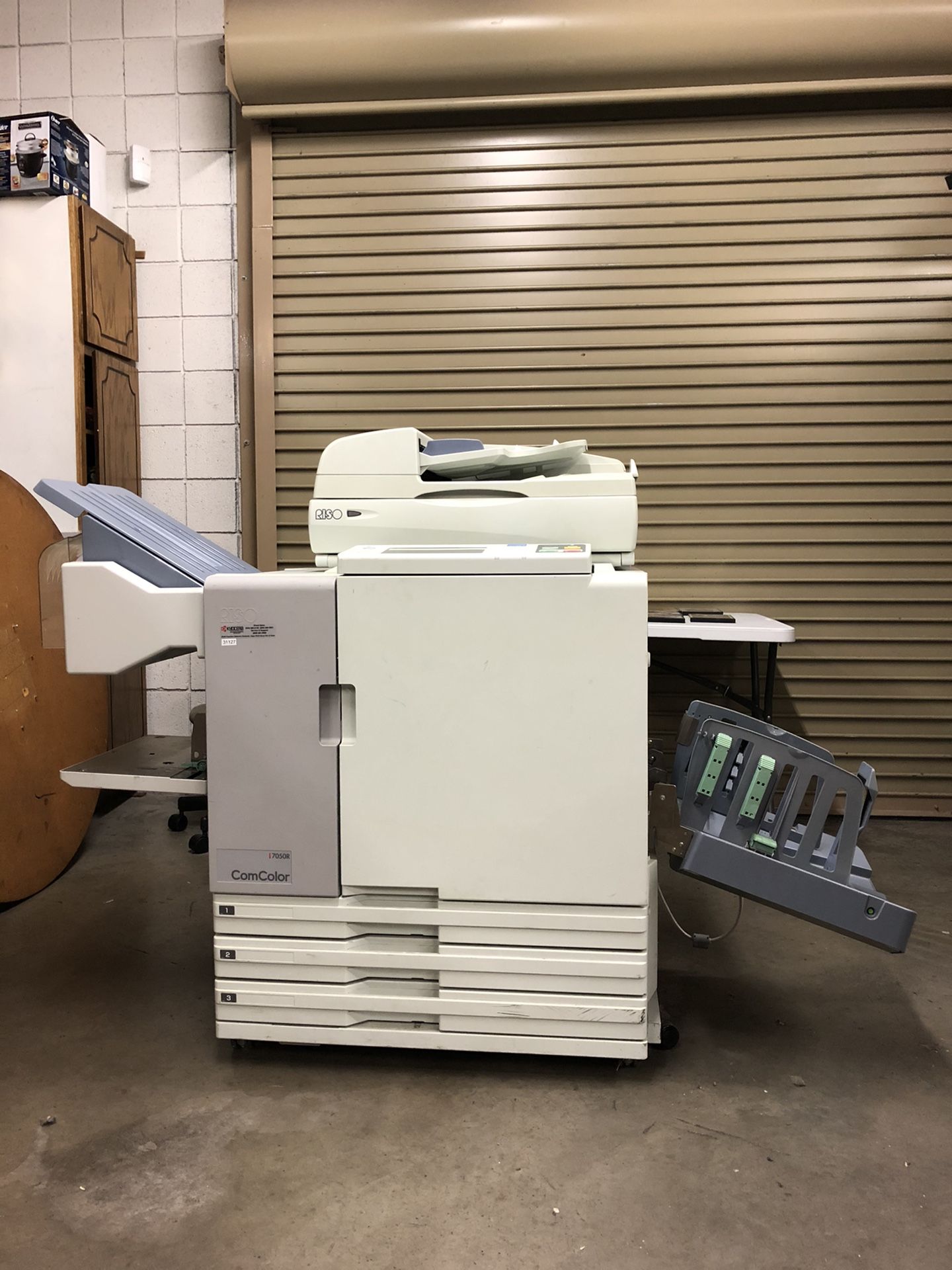 Riso 7050 heavy duty printer with high speed Riso scanner hs4000