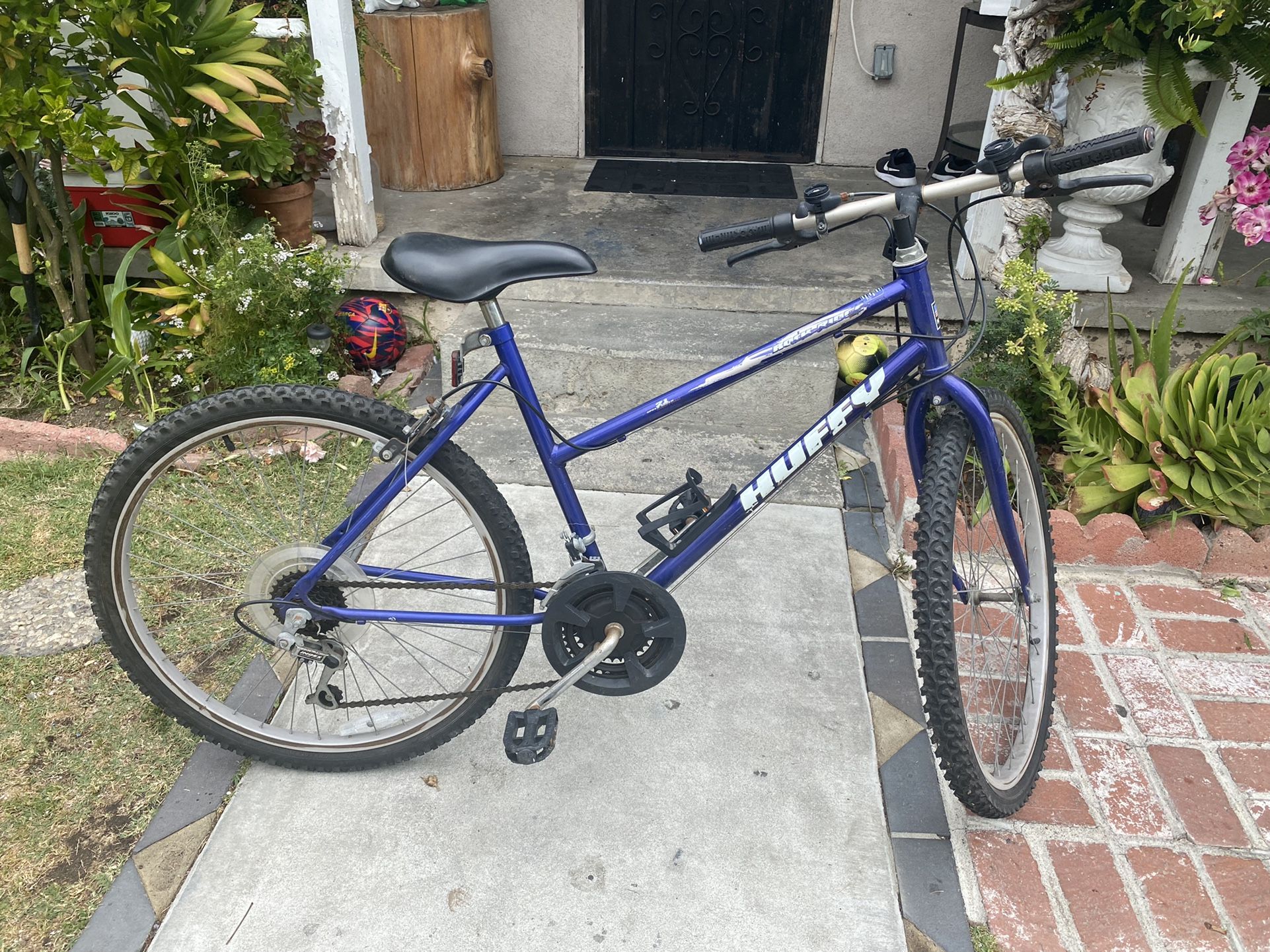 huffy 21 speed mountain bike for Sale in Hawthorne CA OfferUp