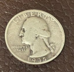 25 cents 1935. Vintage coin USA